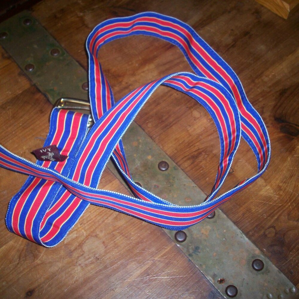 Barrons Hunter Ivy Size Large Nylon Striped Belt Blue Red Adjustable C Ring 57"